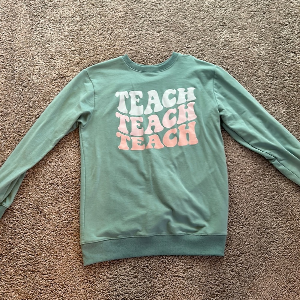 Crew neck sweatshirt, size small